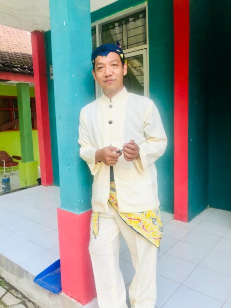 ZAINAL ABIDIN, S. Pd